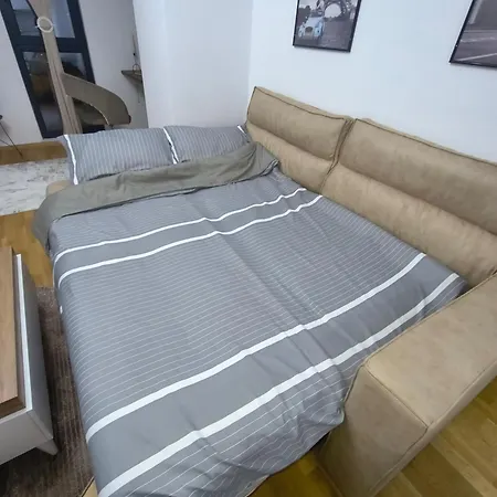The V 2 Apartment