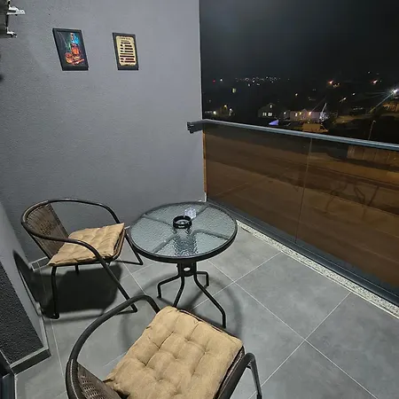 Apartment The V 2